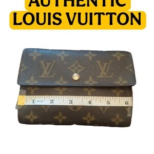 Louis Vuitton women Lang Tan Wallet AUTHENTIC .... PRICE TO SELL!!!!